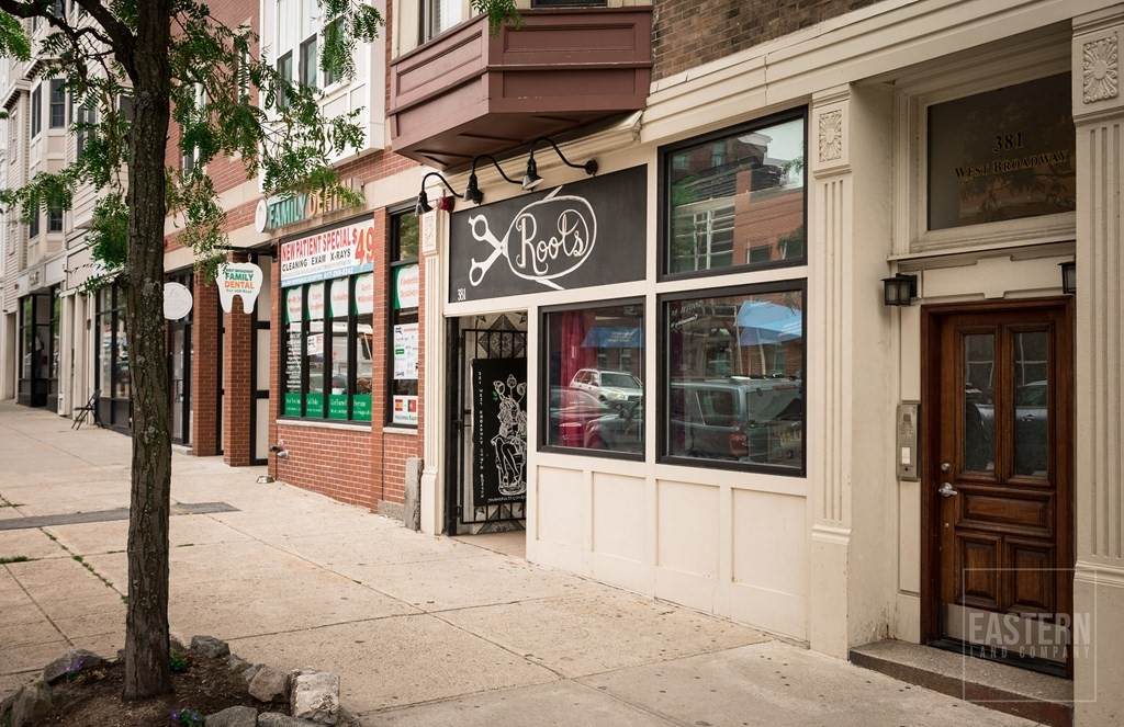 381 W Broadway - Photo 1