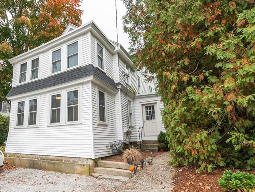 4 Elm St - Photo 1