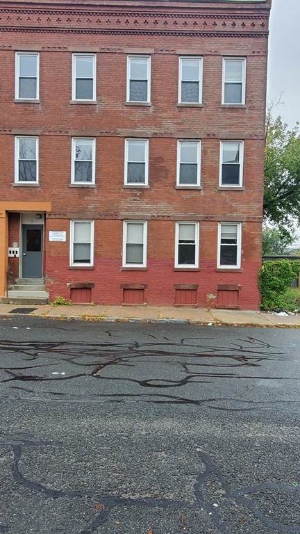 91 Elm St - Photo 1