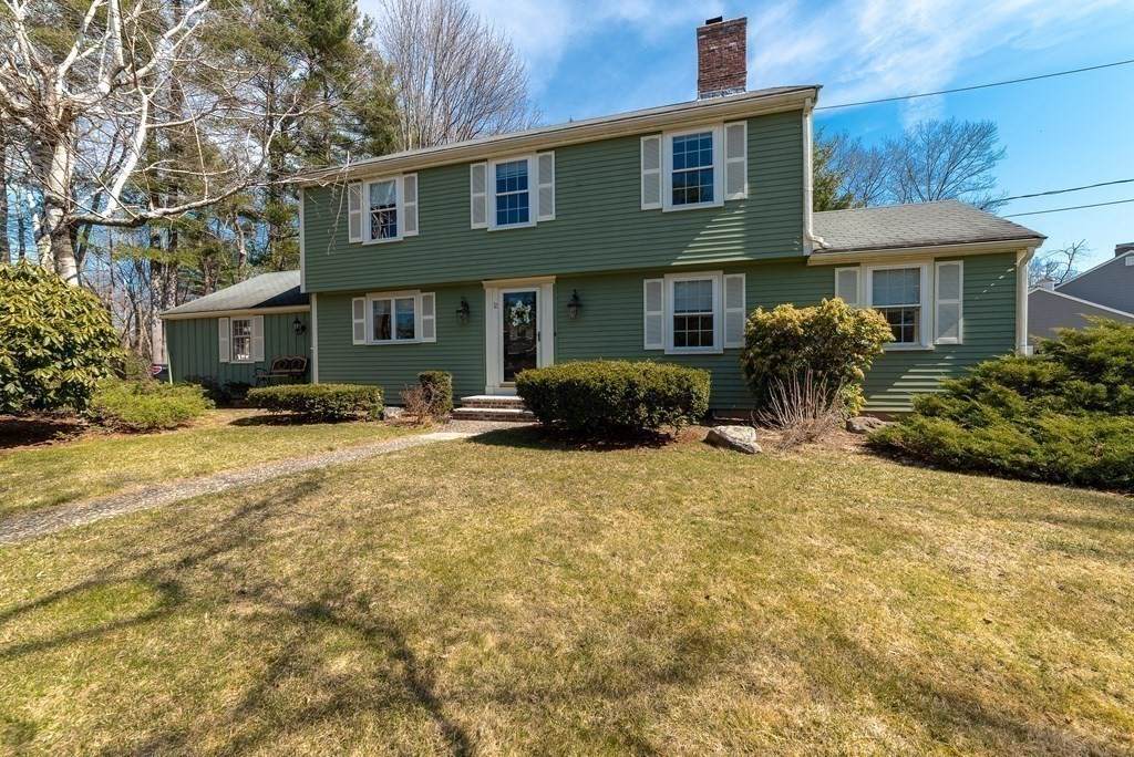 32 Eastway - Photo 1