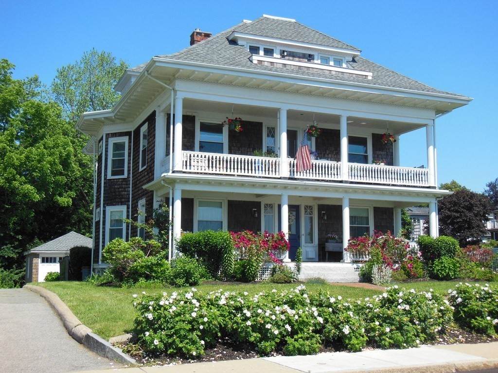 44 Lothrop Street - Photo 1
