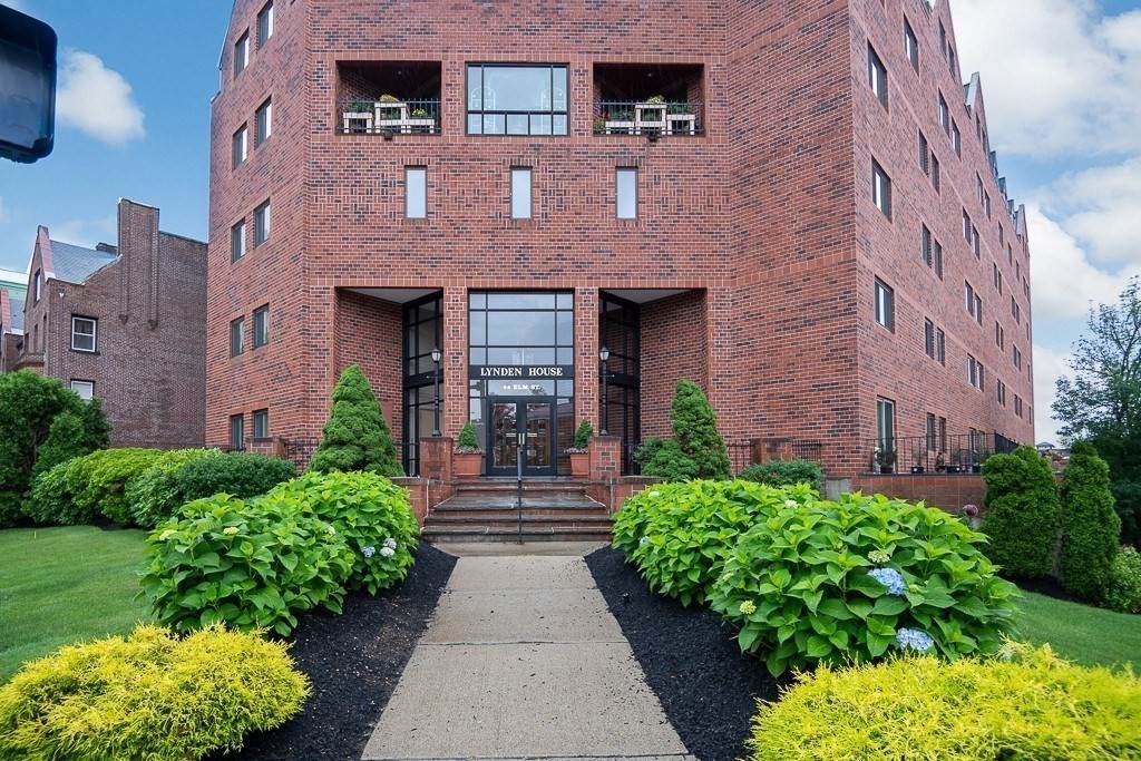 44 Elm St - Photo 1
