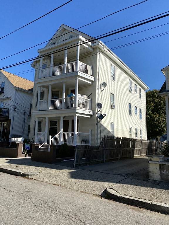 30 French St - Photo 1