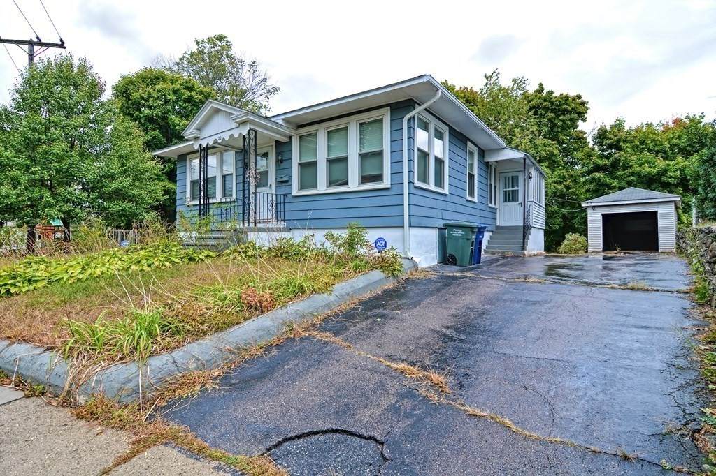 20 Lincoln Terrace - Photo 1