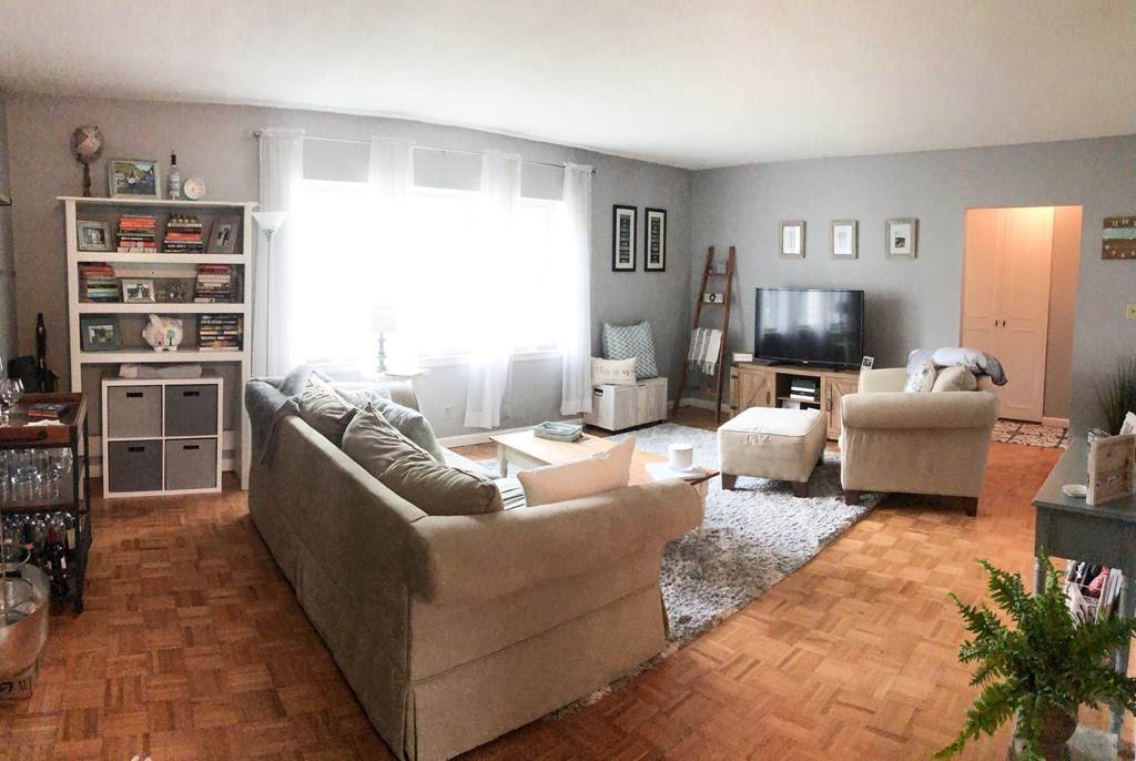 173 Lake Shore Rd - Photo 1