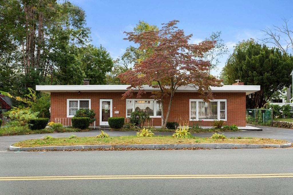 30 Oak St - Photo 1