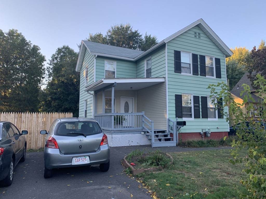 5 Carpenter Avenue - Photo 1