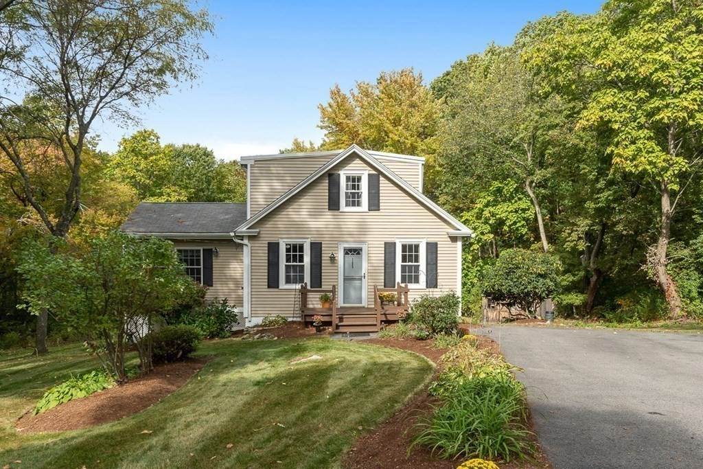 165 Astle St - Photo 1