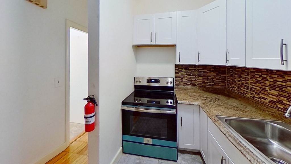 19 Boston Street - Photo 1