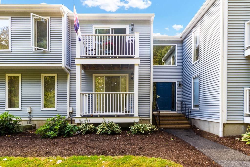144 Hart St - Photo 1