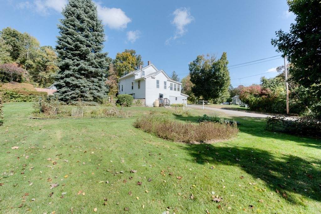 105 Pinney St - Photo 1