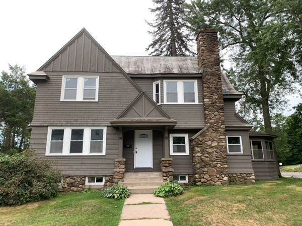 1466 Northampton - Photo 1