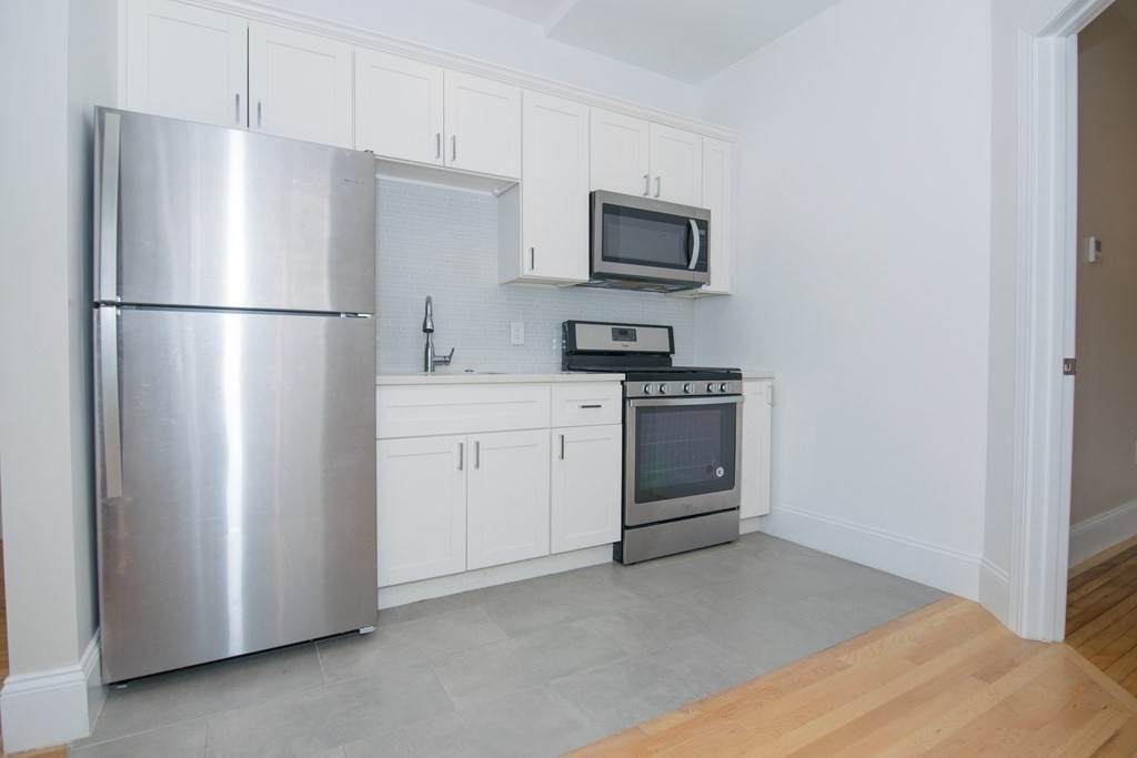 8 Gardner St - Photo 1