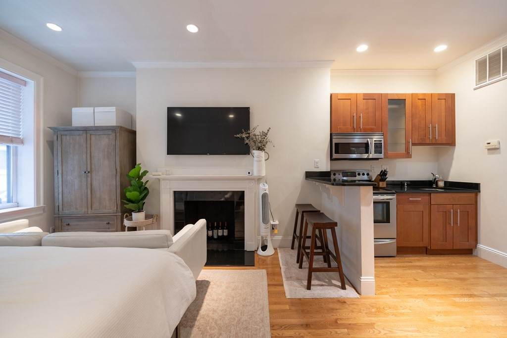 15 Garrison Street - Photo 1