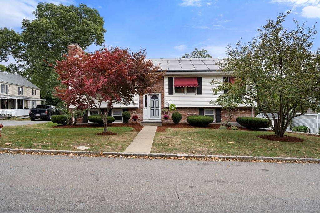 64 Dickson Ave - Photo 1