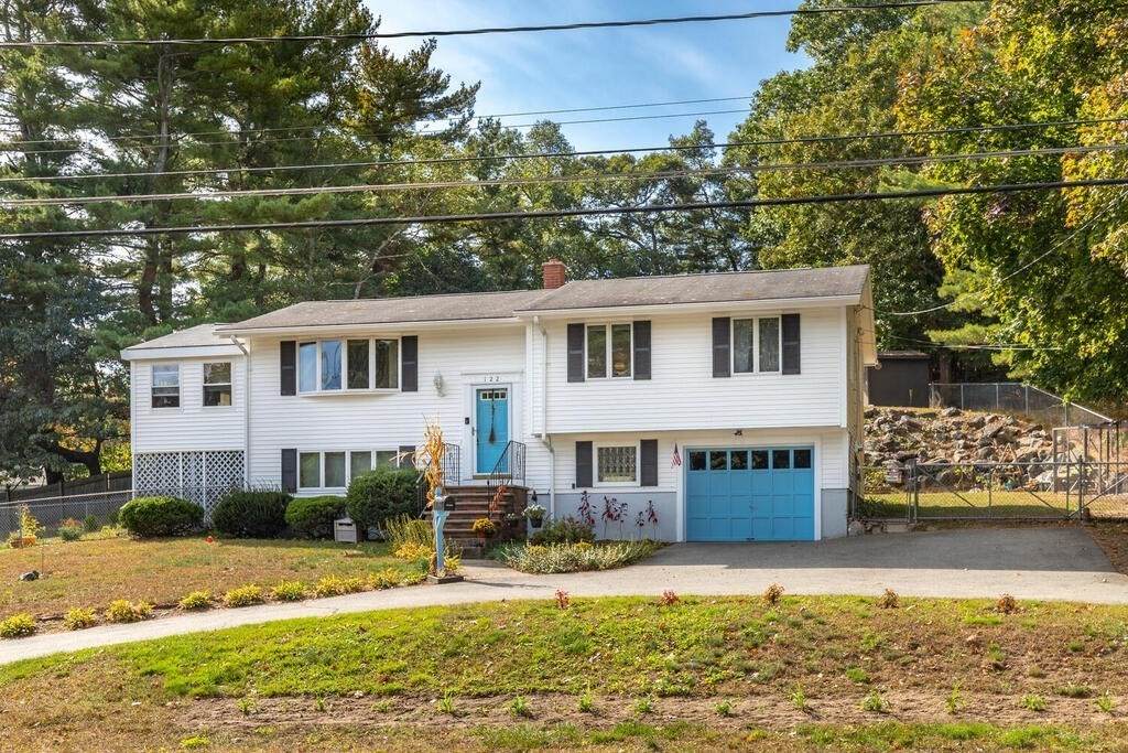 122 Russell Street - Photo 1