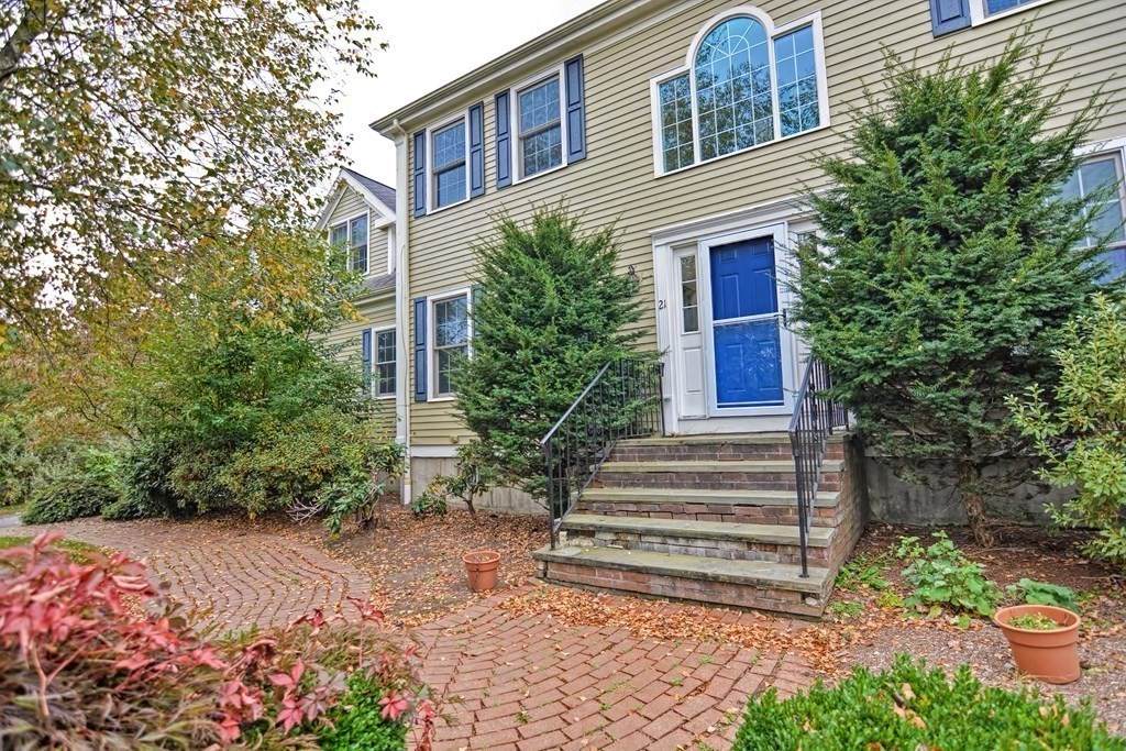 21 Marthas Way - Photo 1