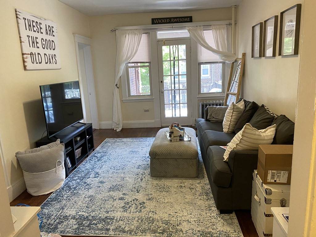 11 Melvin Avenue - Photo 1