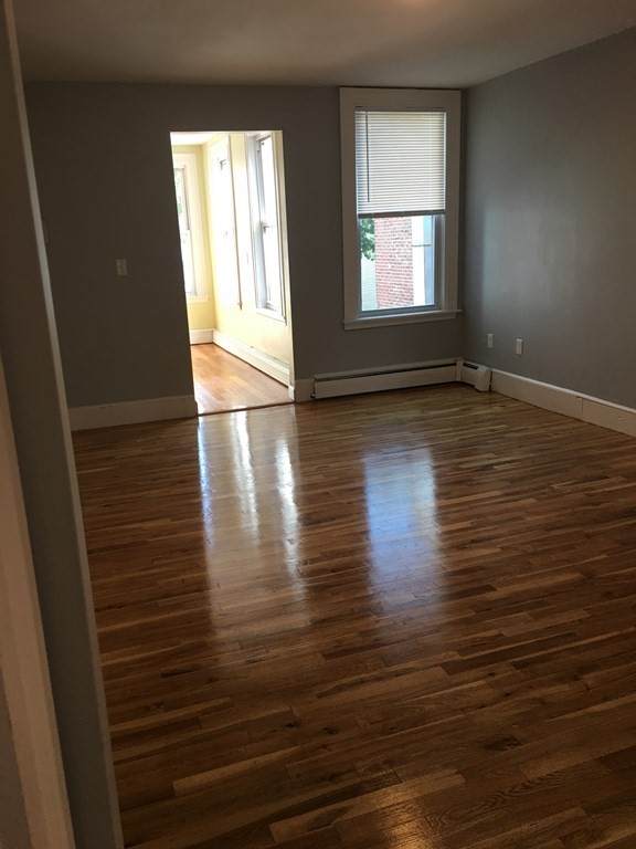 447 Somerville Ave - Photo 1