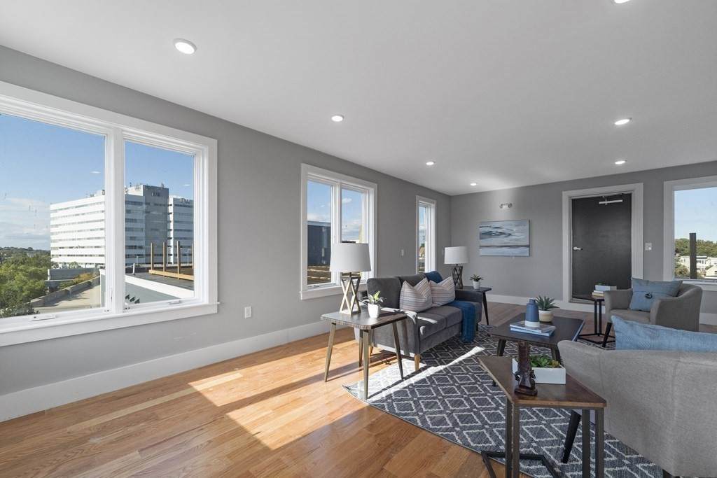 150 Hancock Street - Photo 1