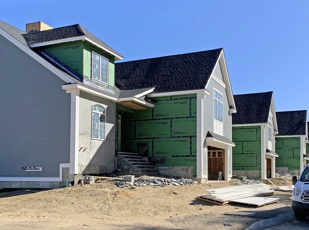 15 Robert Drive - Photo 1