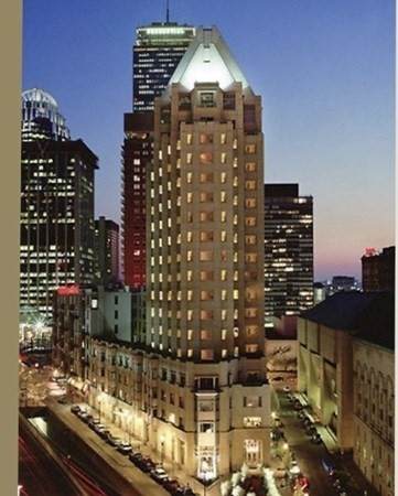1 Huntington - Photo 1