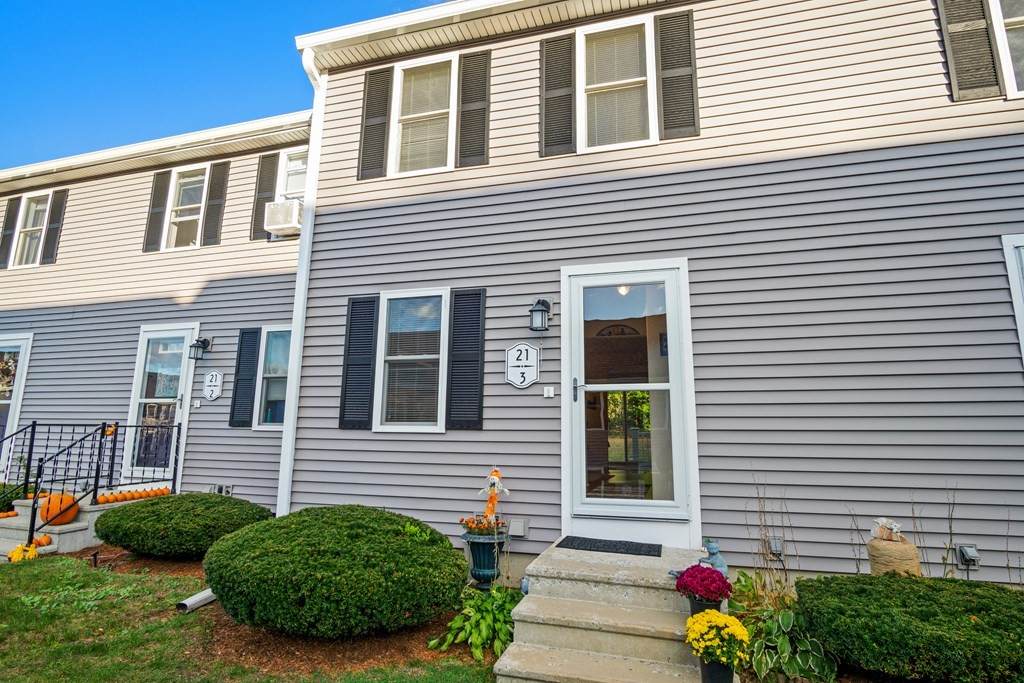 21 Olde Colonial Dr - Photo 1