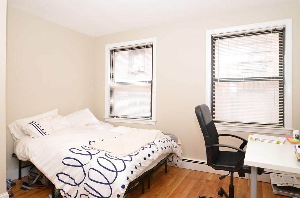 5 Knapp St - Photo 1