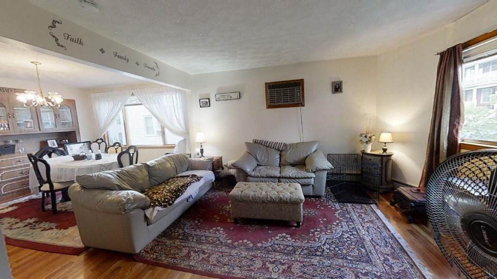 11 Clayton Avenue - Photo 1