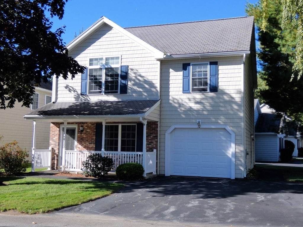 52 Fairway Dr - Photo 1