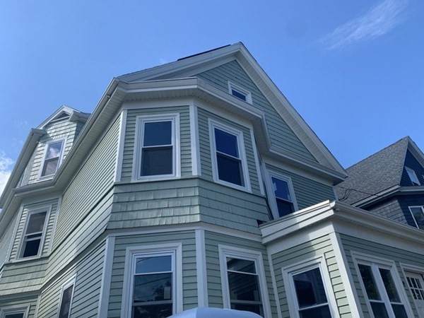 44 Bartlett - Photo 1