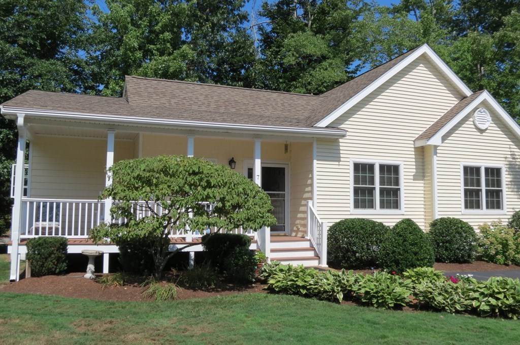 7 Driftwood Lane - Photo 1
