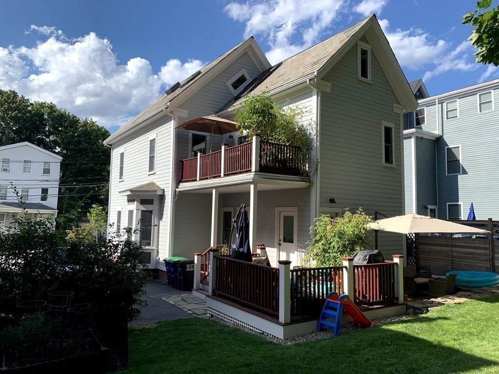 83 Cedar St - Photo 1