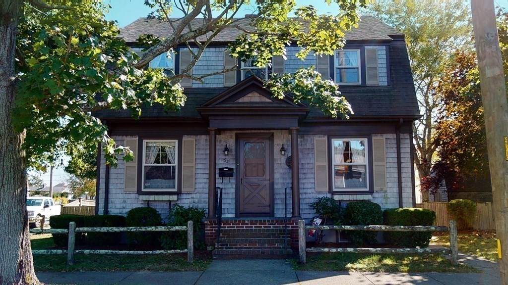 98 Aquidneck St - Photo 1