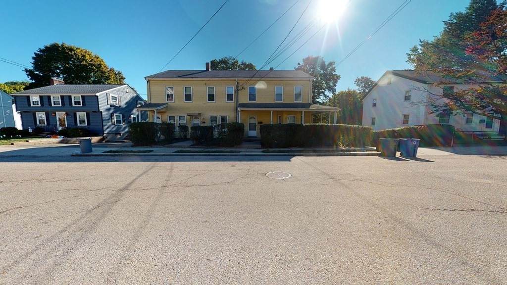 89 Forest St - Photo 1