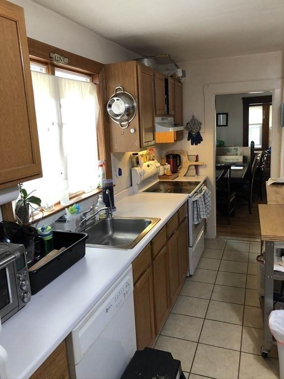 9 Willoughby Street - Photo 1