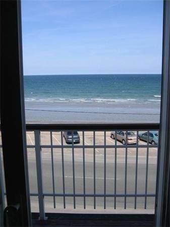 45 Hull Shore Drive - Photo 1