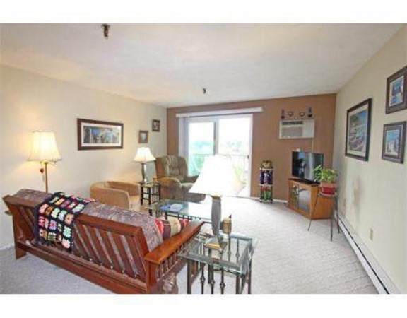 115 W Squantum St - Photo 1