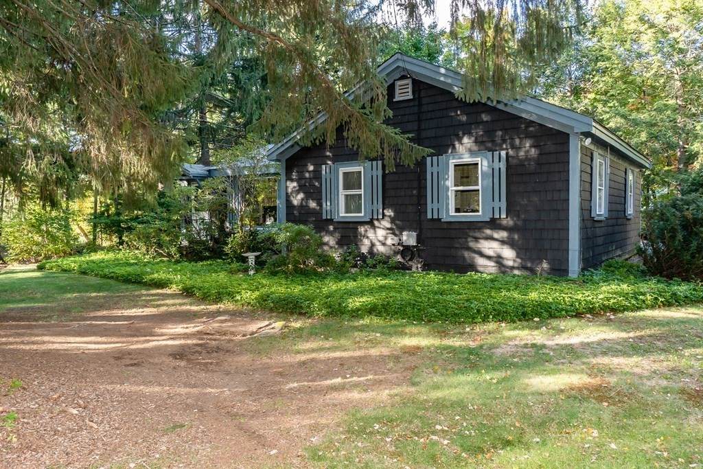 162 Ipswich Road - Photo 1