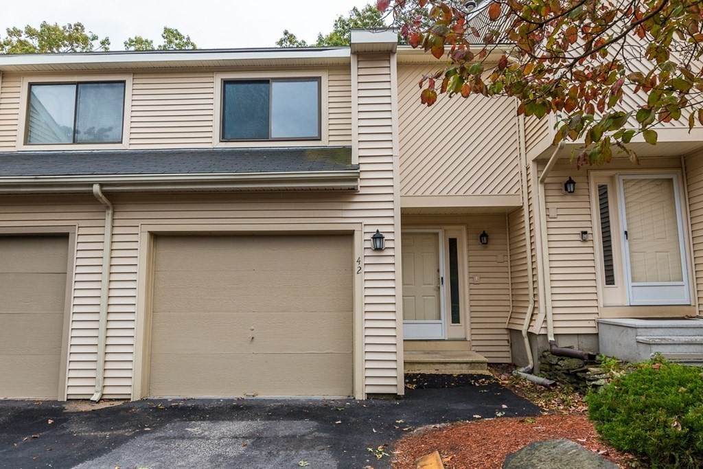 42 Samuel Dr - Photo 1