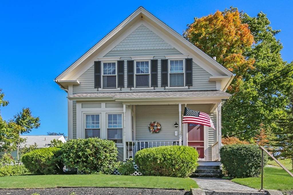 4 White Ave - Photo 1