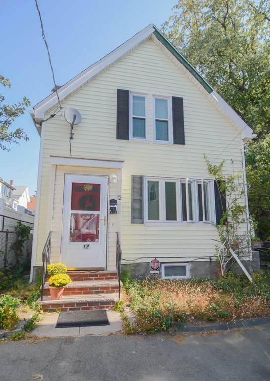 12 Salem Place - Photo 1