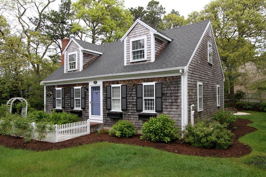 100 Gilbert Ln - Photo 1
