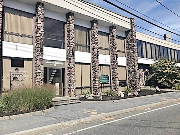 1 Mountain Rd - Photo 1
