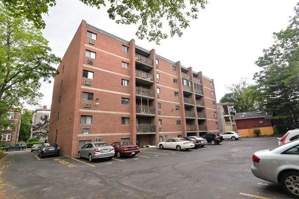 12-16 Ellery St - Photo 1