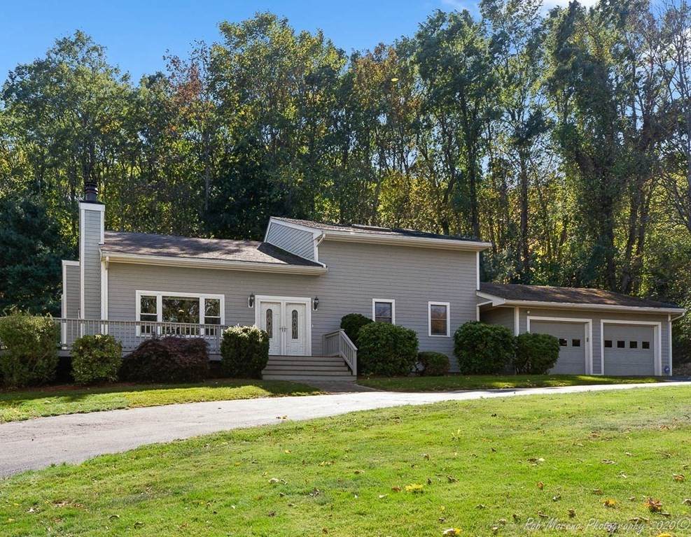 8 Indian Ridge Rd - Photo 1