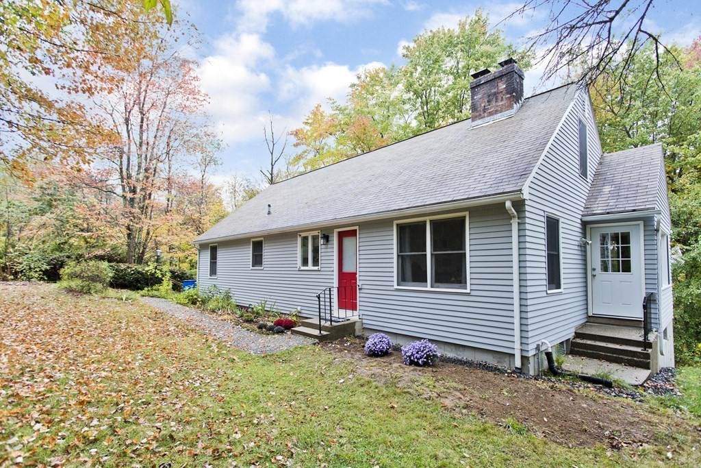 1260 Bay Rd - Photo 1