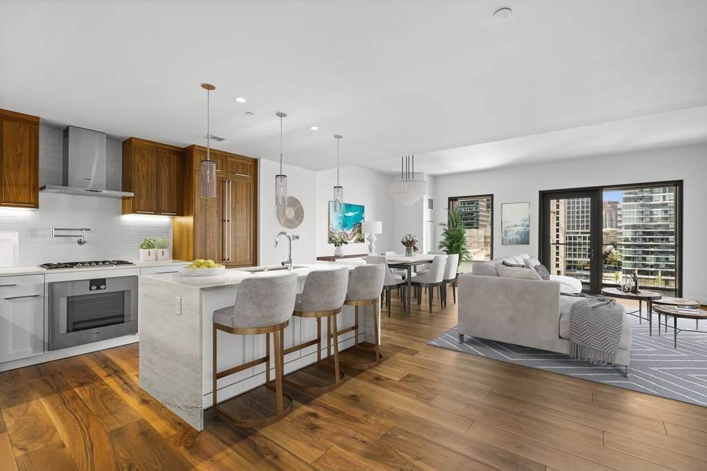 300 Pier 4 Blvd - Photo 1