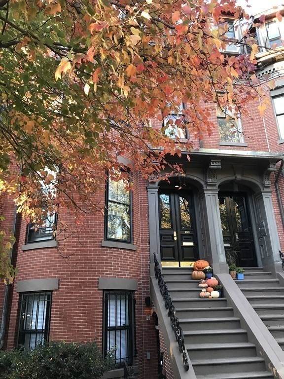 335 Beacon Street - Photo 1