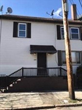 273 Purchase St - Photo 1